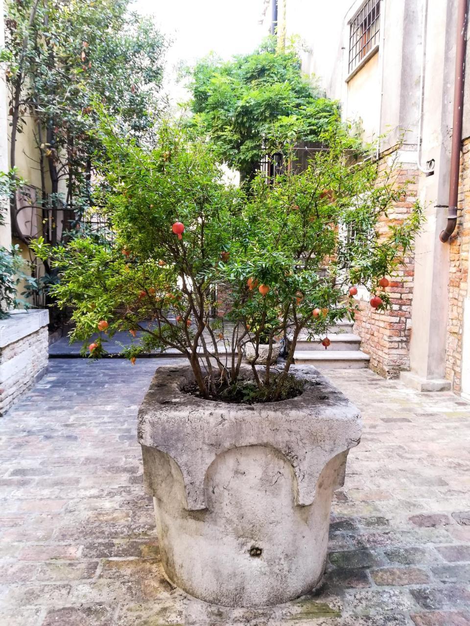 Appartamento Corte Bragadin Venedig Exterior foto